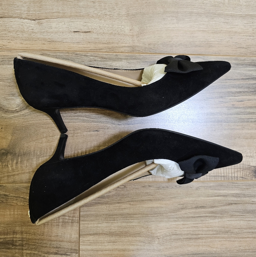 Lauren Ralph Lauren Adrienne Bow-Trim Suede Pump - Picture 9 of 13